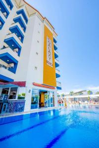 The swimming pool at or close to Galaxy Beach Hotel Alanya