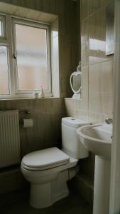 Gallery image of Horsham 3 Bed House With Garden in Horsham