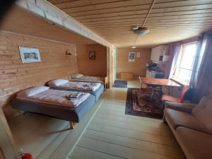 Postel nebo postele na pokoji v ubytování Vaterfjord Brygge