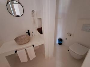 Ένα μπάνιο στο Praia de Chaves Bungalow ,Boavista +59 φωτογραφίες