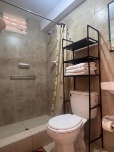 Koupelna v ubytování Valicha Casa Hotel