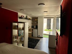 Gallery image of STUDIO BIBOUNE in Ceyreste