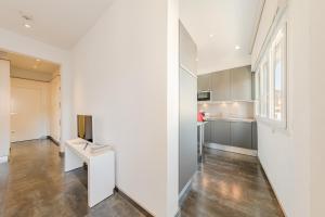 A kitchen or kitchenette at Stay U-nique Apartments Eslava