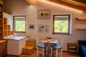 Fotografie z fotogalerie ubytování Maso Scricciolo Farm House v destinaci Vezzano