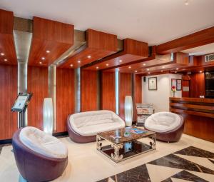 Posezení v ubytování Park Avenue Hotel Nungambakkam