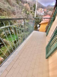 Galeriebild der Unterkunft La Casa a Chiocciola in Biassa + 13 Fotos