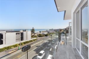 Fotografie z fotogalerie ubytování Endless Summer Beach House by Host Agents v destinaci Bloubergstrand