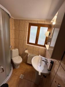 Phòng tắm tại Casa Germana Straja +36 ảnh