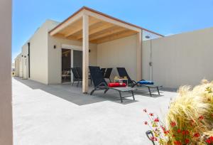 Fotografie z fotogalerie ubytování Lago Beach Living v destinaci Faliraki + 40 fotografií