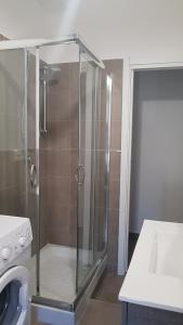 Ένα μπάνιο στο Beach Apartments & Rooms