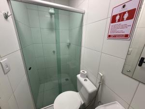 Kupatilo u objektu Roraima Apart Hotel