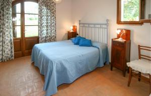 Ένα ή περισσότερα κρεβάτια σε δωμάτιο στο Stunning Home In San Gimignano