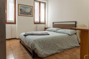 En eller flere senge i et værelse på Haus Martina