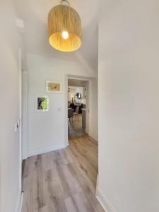 Fotografie z fotogalerie ubytování Wolfe Tone Apartment v destinaci Sligo