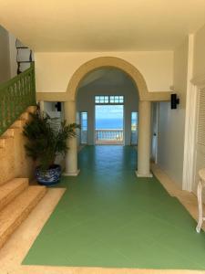 Φωτογραφία από το άλμπουμ του Cap Pavilion, St Lucia 6 bed luxury villa, private pool, gardens and 360' sea views σε Νησίδα Γκρος