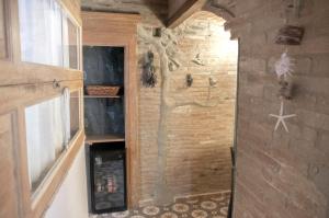 A bathroom at Costa Bed and Breakfast