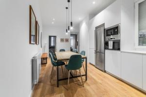 Kuchnia lub aneks kuchenny w obiekcie 2 bedrooms 1 bathroom furnished - Centro - equipped & stylish - Minty Stay