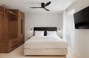 Postel nebo postele na pokoji v ubytování Kampana Corfu in luxury