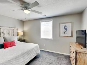 Voodi või voodid majutusasutuse Latitude Adjustment B toas