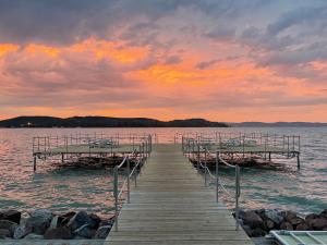 Galeriebild der Unterkunft BalaLove Full Panoramic view in Szántód