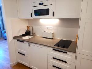 Kuchyňa alebo kuchynka v ubytovaní Apartamento luminoso en La Molina