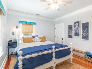 Ένα ή περισσότερα κρεβάτια σε δωμάτιο στο North Beach Bungalow