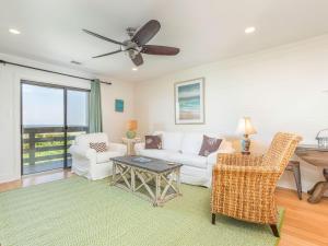 Lighthouse Point 17C的休息区
