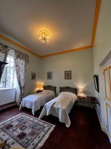 Gallery image of Château de Rousson in Rousson