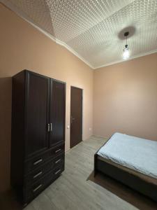 Postel nebo postele na pokoji v ubytování emily