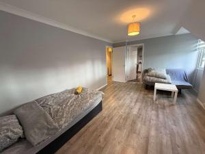 Gallery image of 2 Bedroom Modern Apartment with Free Parking in Chelmsford