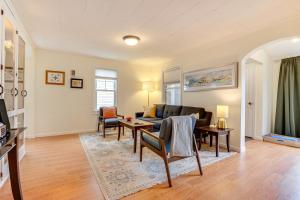 Foto sihtkohas Mendota asuva majutusasutuse 6 Mi to Dtwn St Paul Home with Patio galeriist