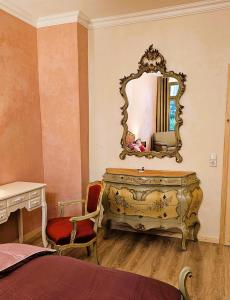 Postel nebo postele na pokoji v ubytování Privatzimmer in 4 Zimmer EG Wohnung in Altchemnitz