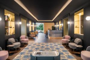 Posezení v ubytování Eurostars Matera La Suite