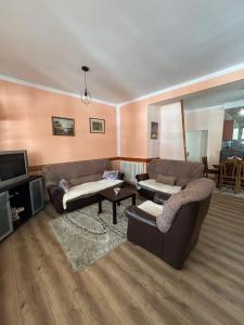 Prostor za sedenje u objektu Apartman Dunja i Miloš