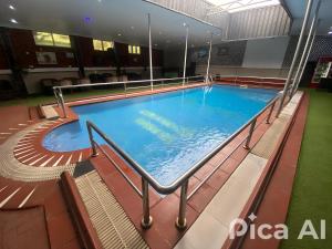 ภาพในคลังภาพของ Milestone Hotel and Suites ในMama
