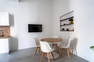 Kuchyň nebo kuchyňský kout v ubytování Residenza Boutique Portici 29 + 8 fotografií