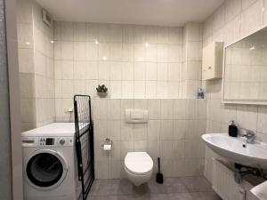 Koupelna v ubytování Gemütliche Wohnung bis zu 7 Personen mit guter Autobahnanbindung