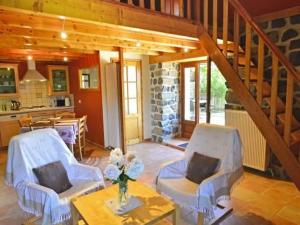 Fotografie z fotogalerie ubytování Ancienne ferme avec terrasse abritée au pied du pic du Lizieux - FR-1-582-263 v destinaci Araules + 10 fotografií