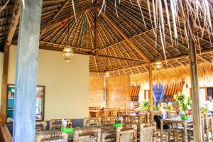 Gallery image of Bedolo Bungalows in Gili Air