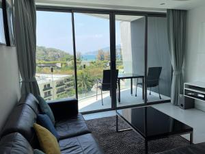 Zona de estar de Private apartment at Twin Sands by Lofty
