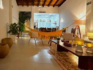 Khu vực ghế ngồi tại Casa VELLA - Cartagena Amurallada