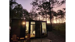 Foto sihtkohas Girvan asuva majutusasutuse Firefly Tiny House by Tiny Away galeriist