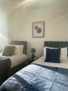 フリットウィックにある3 Bedroom Apartment - Flitwick - Contractor Friendly - Tourist Ready - Full Kitchen - WiFi - Smart TV - Sofa Bed - FREE Parking - Ideal for Short or Long Staysのギャラリーの写真