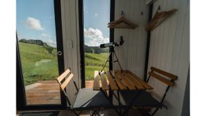 Svalir eða verönd á Mighty Tiny House 1 by Tiny Away