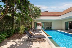 Бассейн в VILLA BOND| 3 Bedrooms | Private Pool | 3 min to Naiharn Beach или поблизости