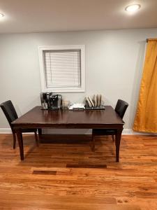 Foto sihtkohas East Orange asuva majutusasutuse Excel homes galeriist