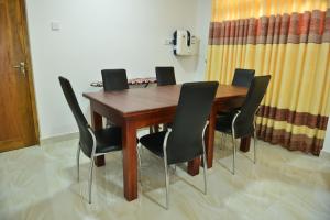 Fotografie z fotogalerie ubytování Lake Edge Hotel v destinaci Polonnaruwa