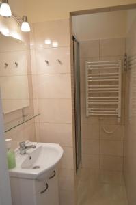 ห้องน้ำของ Krovo Apartments