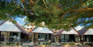 Το κτήριο όπου στεγάζεται  το θέρετρο