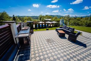 Afbeelding uit fotogalerij van Vila Oia Wellness & Spa in Breaza